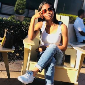 Meet your Posher, Tyana